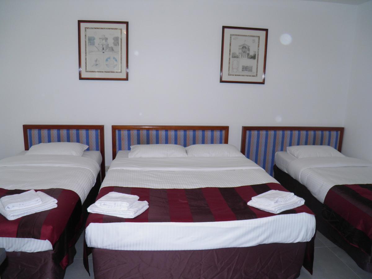 Holidays Apart-Hotel Anderlecht ภายนอก รูปภาพ